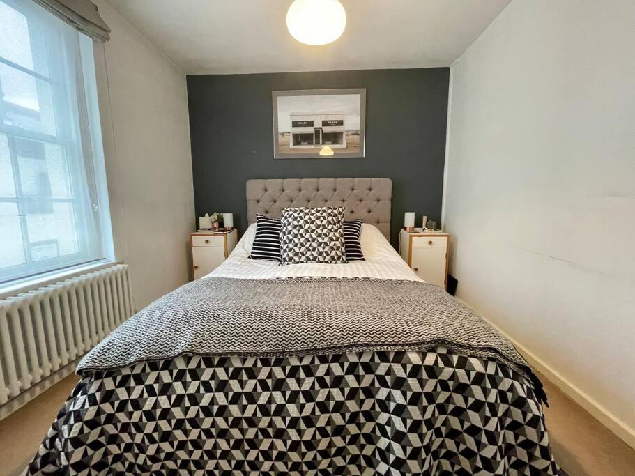 Gorgeous 2 Bedroom Apartment Edge Of Cabot Circus Bristol Eksteriør billede