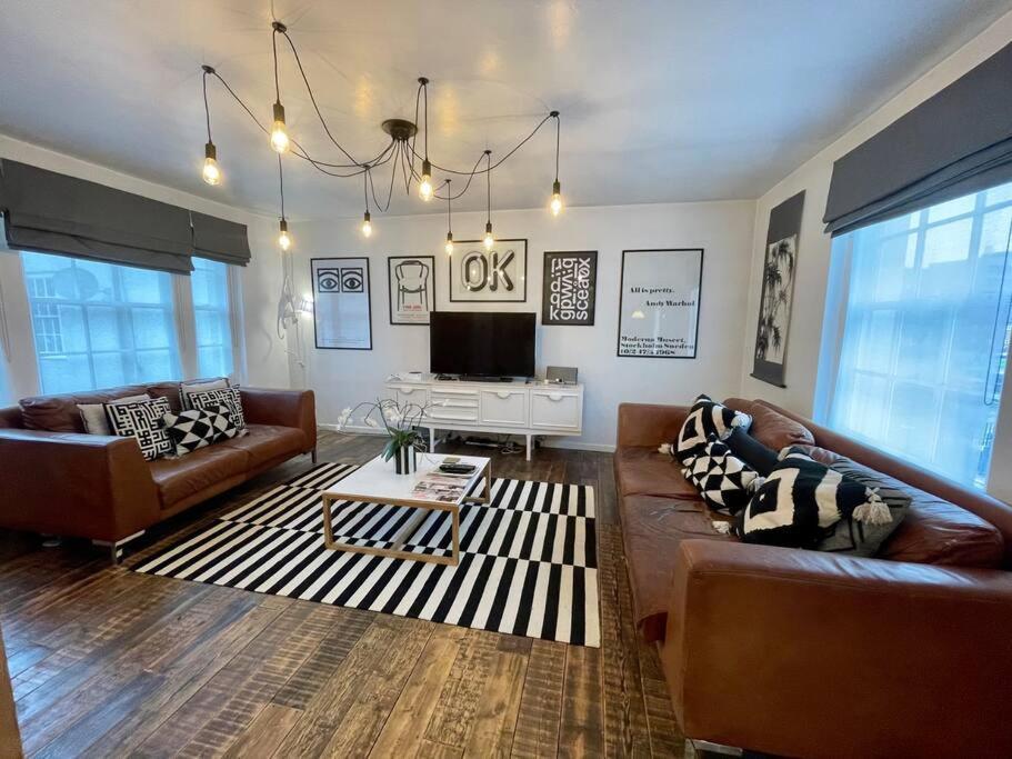 Gorgeous 2 Bedroom Apartment Edge Of Cabot Circus Bristol Eksteriør billede